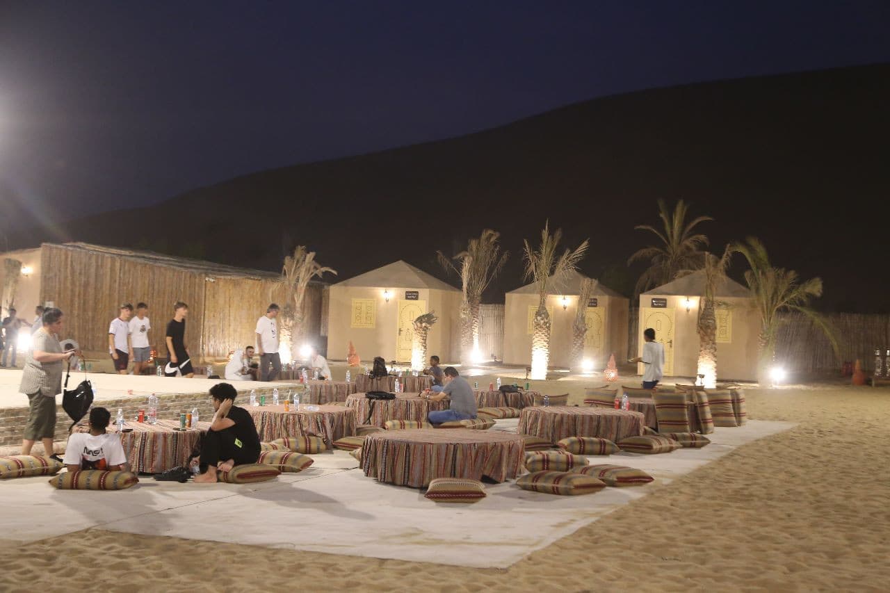 Premium Evening Desert Safari Tour from Dubai with BBQ Dinner - تصویر 13