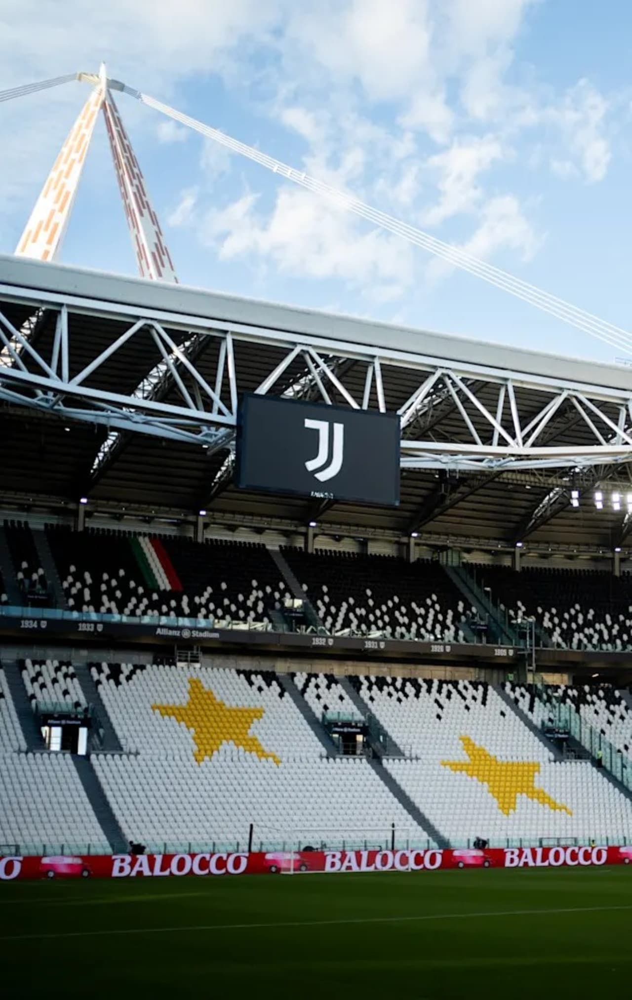 Italian Serie A Football  - Juventus FC Match Ticket at Allianz Stadium - تصویر 4