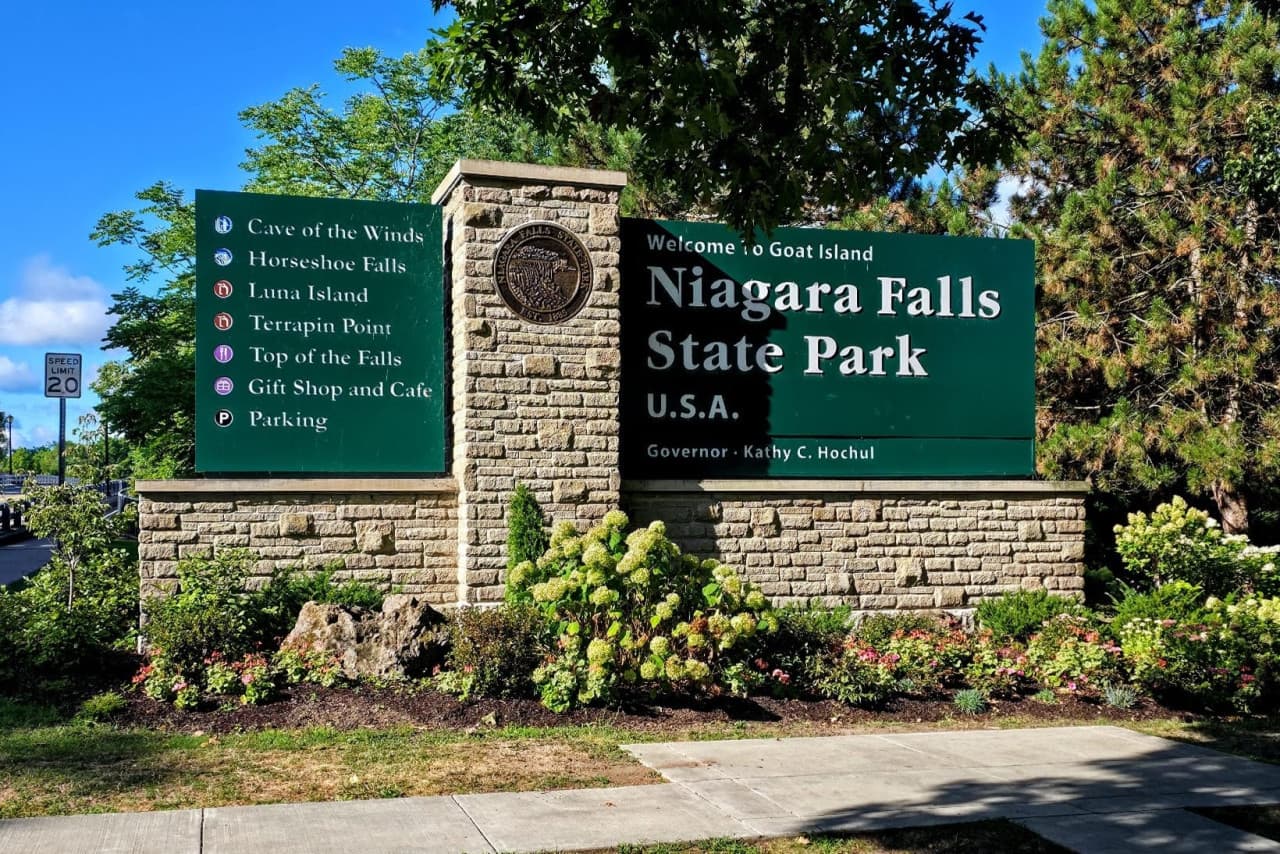 Niagara Falls USA Sightseeing Tour + All-Inclusive Meal - تصویر 7