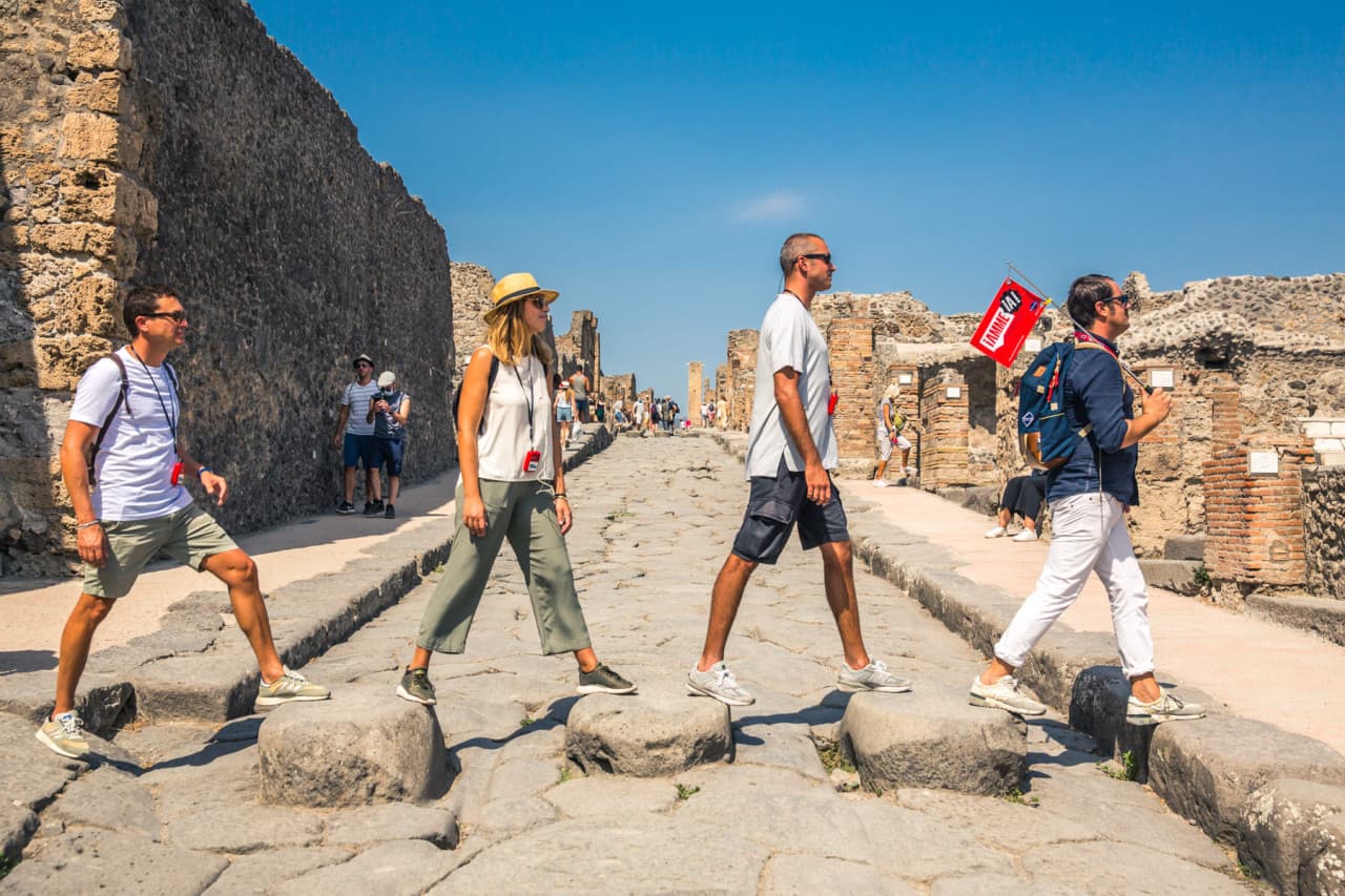 Tour of Pompeii & Mt. Vesuvius with Priority Access from Naples - تصویر 2