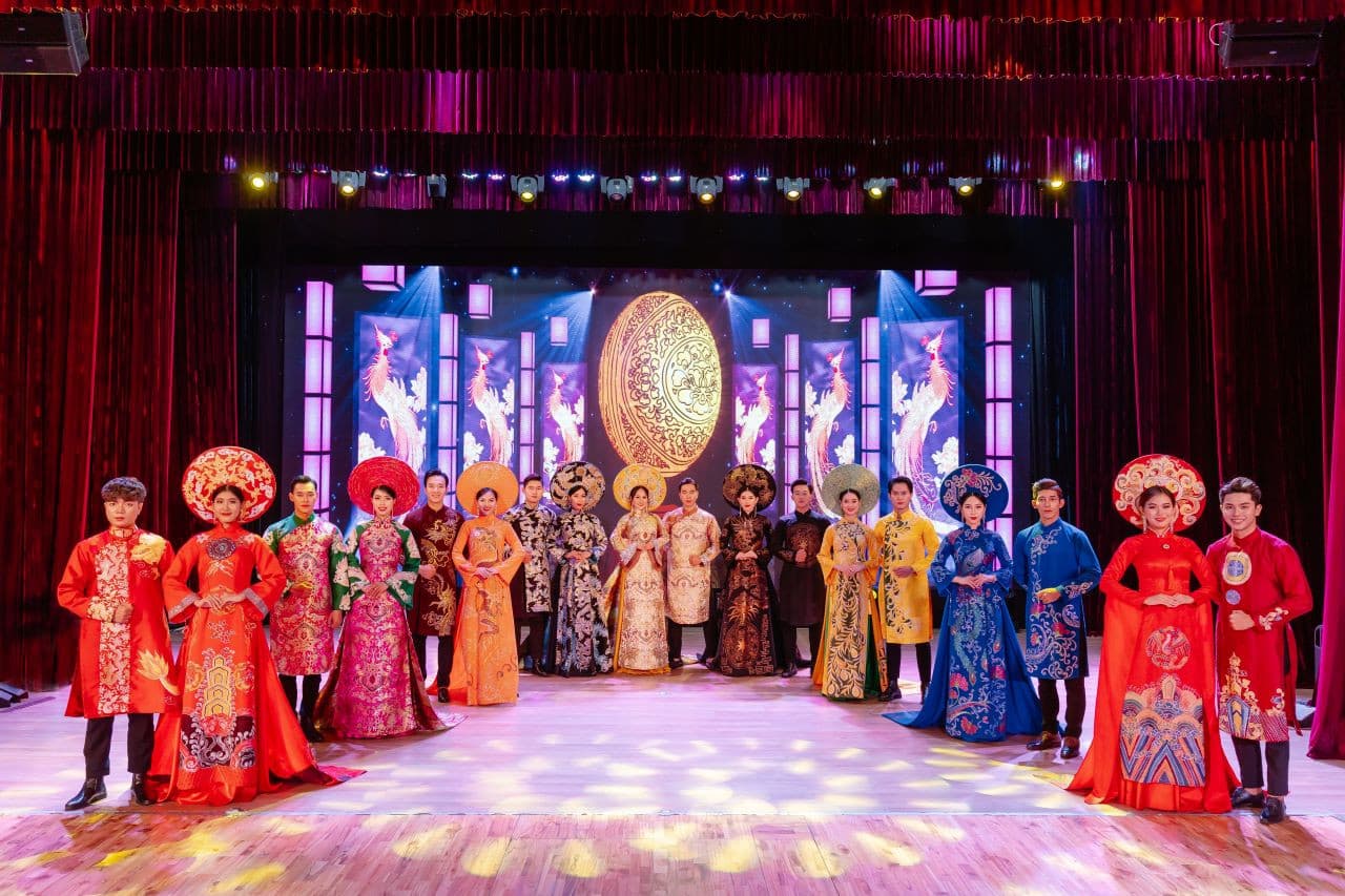 Ao Dai Show in Da Nang - تصویر 7