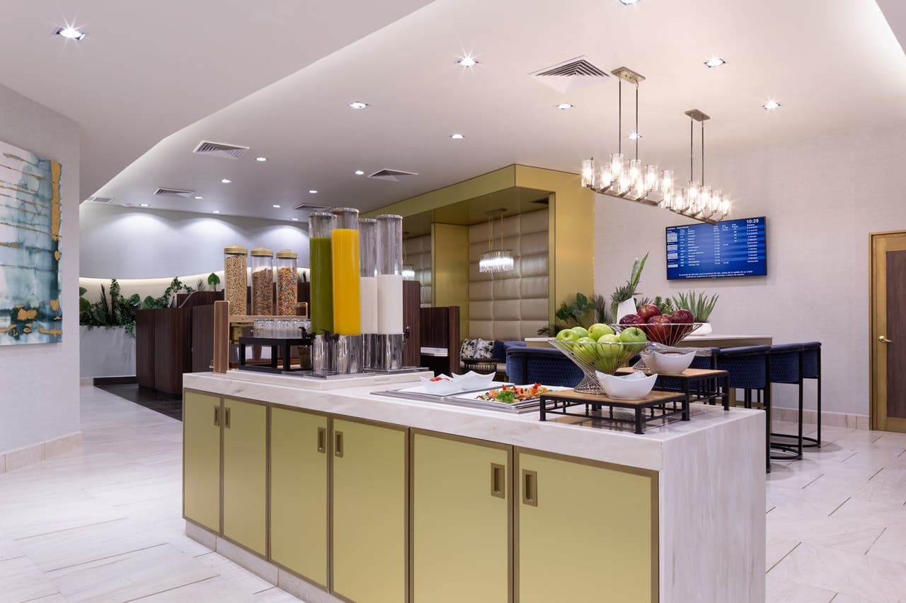 MERA Business Lounge - Cancun International Airport - تصویر 29