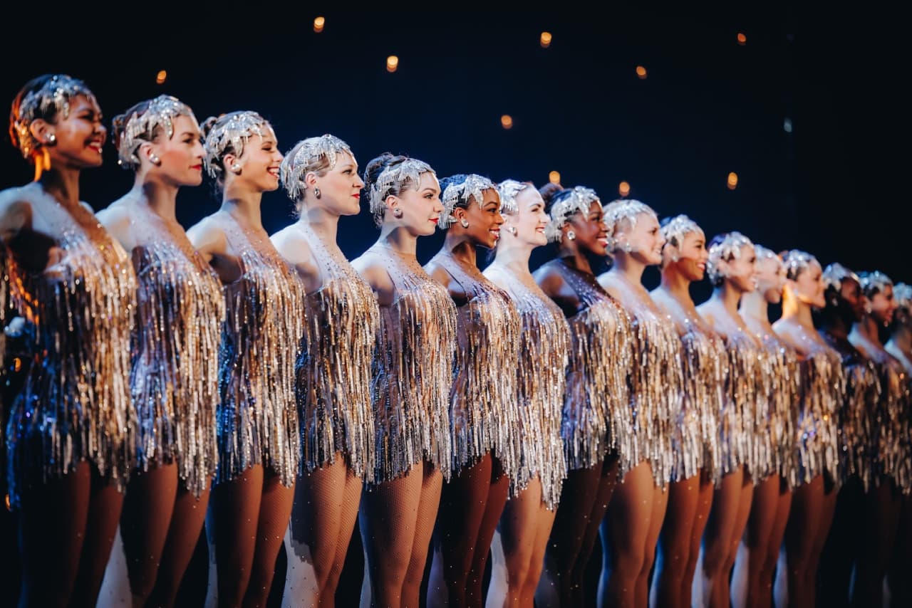 Radio City Music Hall Christmas Spectacular Show Starring the Rockettes Tickets - تصویر 3