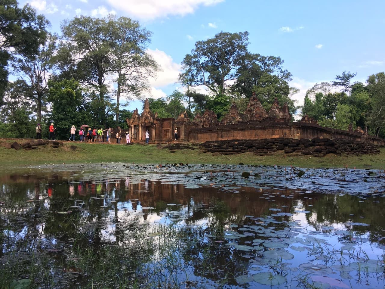 Beng Mealea, Banteay Srei, Banteay Samre, and Phnom Bakheng Tour - تصویر 10