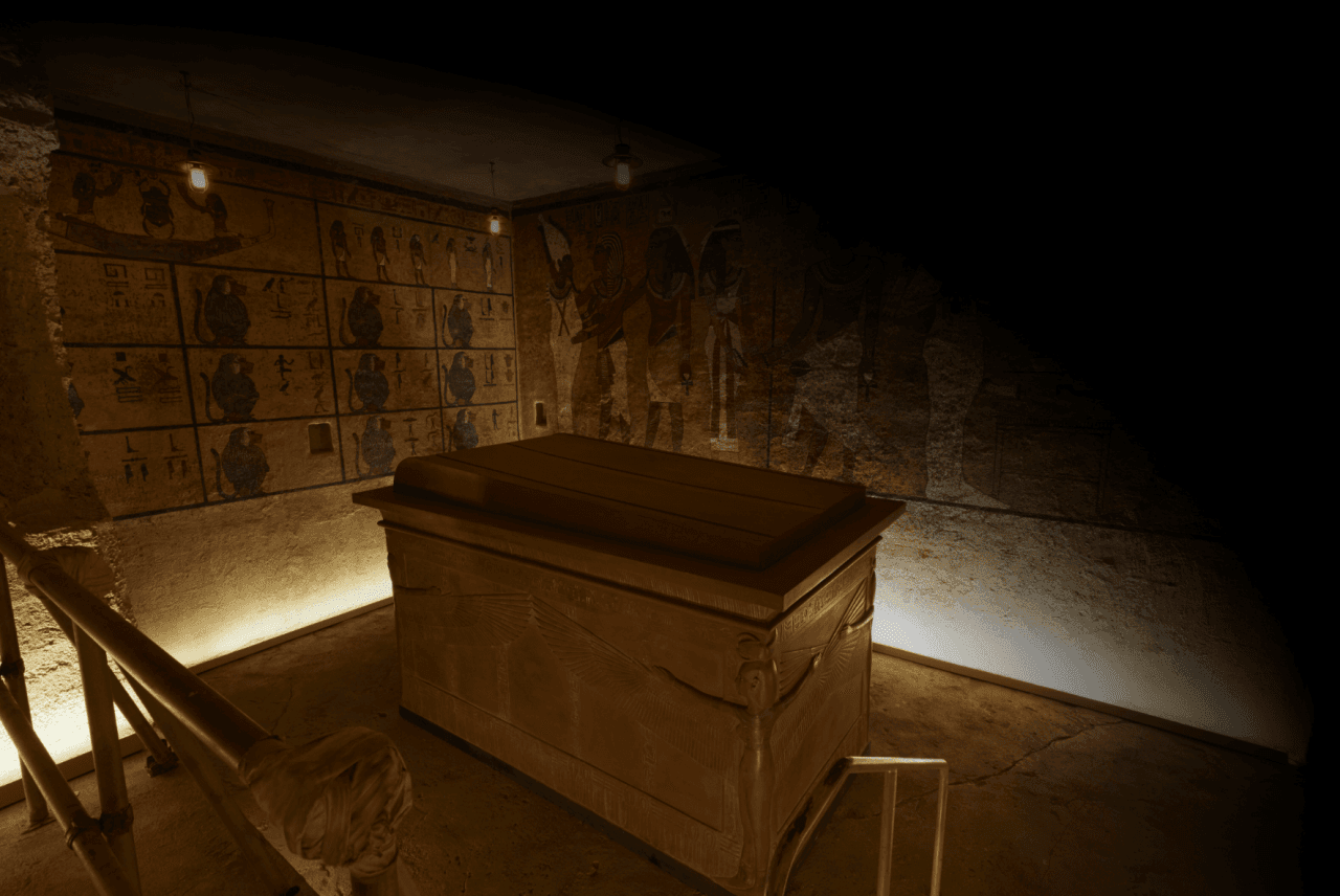 Mystery of Tutankhamen: An Immersive Ancient Egyptian Exhibition - تصویر 3