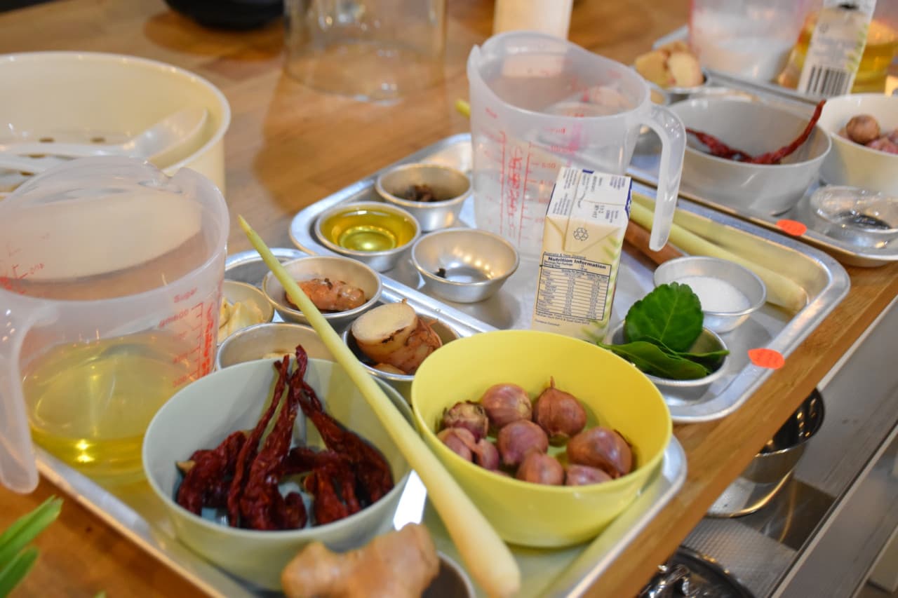 Flavours of Singapore Cooking Class - تصویر 3