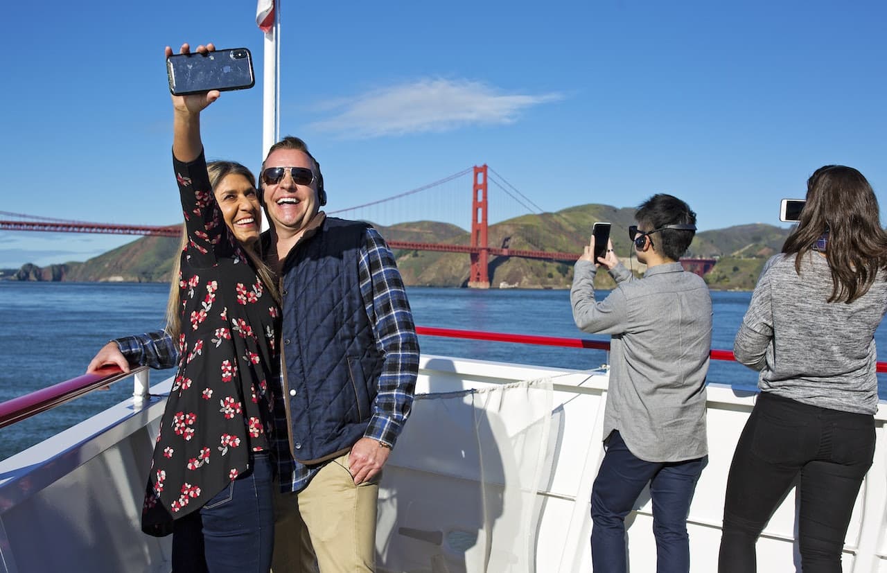 San Francisco Bay 1.5 Hour Bridge to Bridge Sightseeing Boat Cruise by Red and White Fleet - تصویر 5