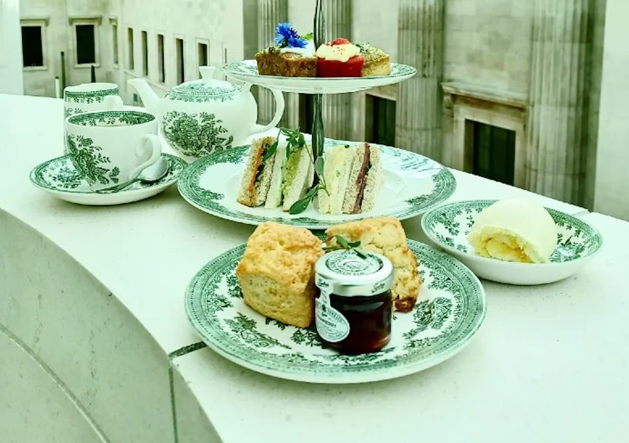 Afternoon Tea at the British Museum - تصویر 2