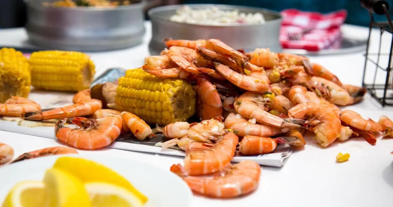 تجربهٔ کاباره و آشپزی Shrimp Boil - تصویر 3