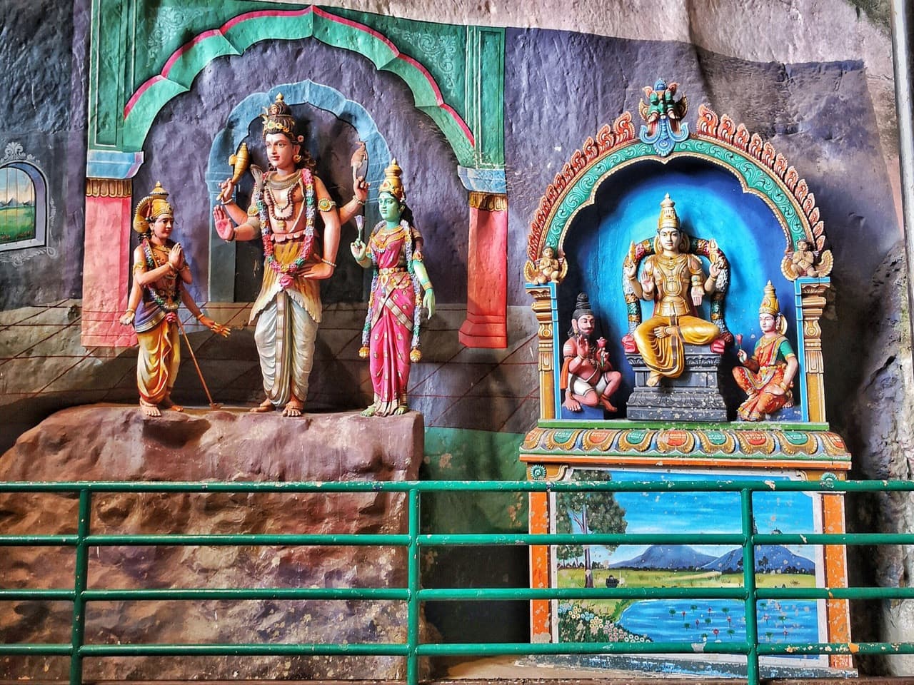 Genting Highlands and Batu Caves Full-Day Tour from Kuala Lumpur - تصویر 9