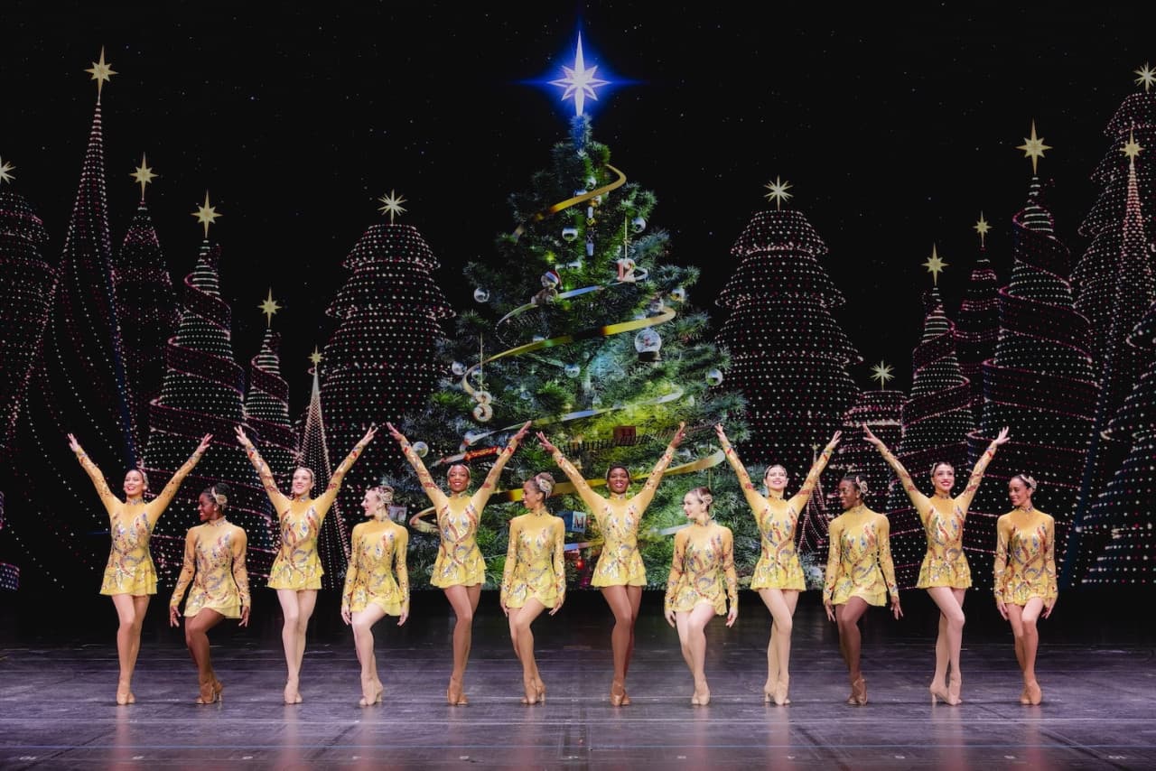 Radio City Music Hall Christmas Spectacular Show Starring the Rockettes Tickets - تصویر 6