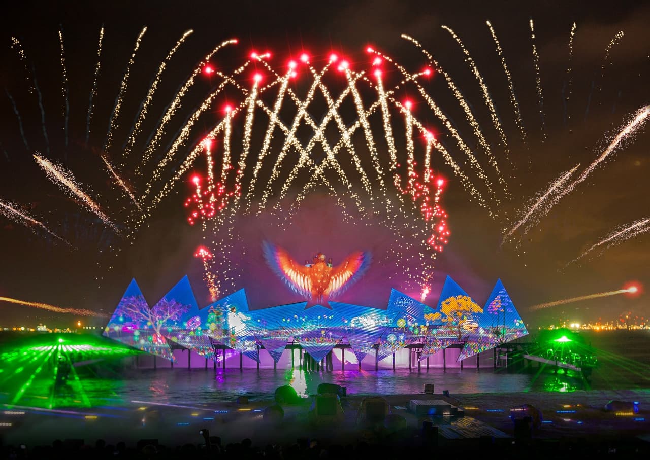 Wings of Time Fireworks Symphony Ticket - تصویر 11