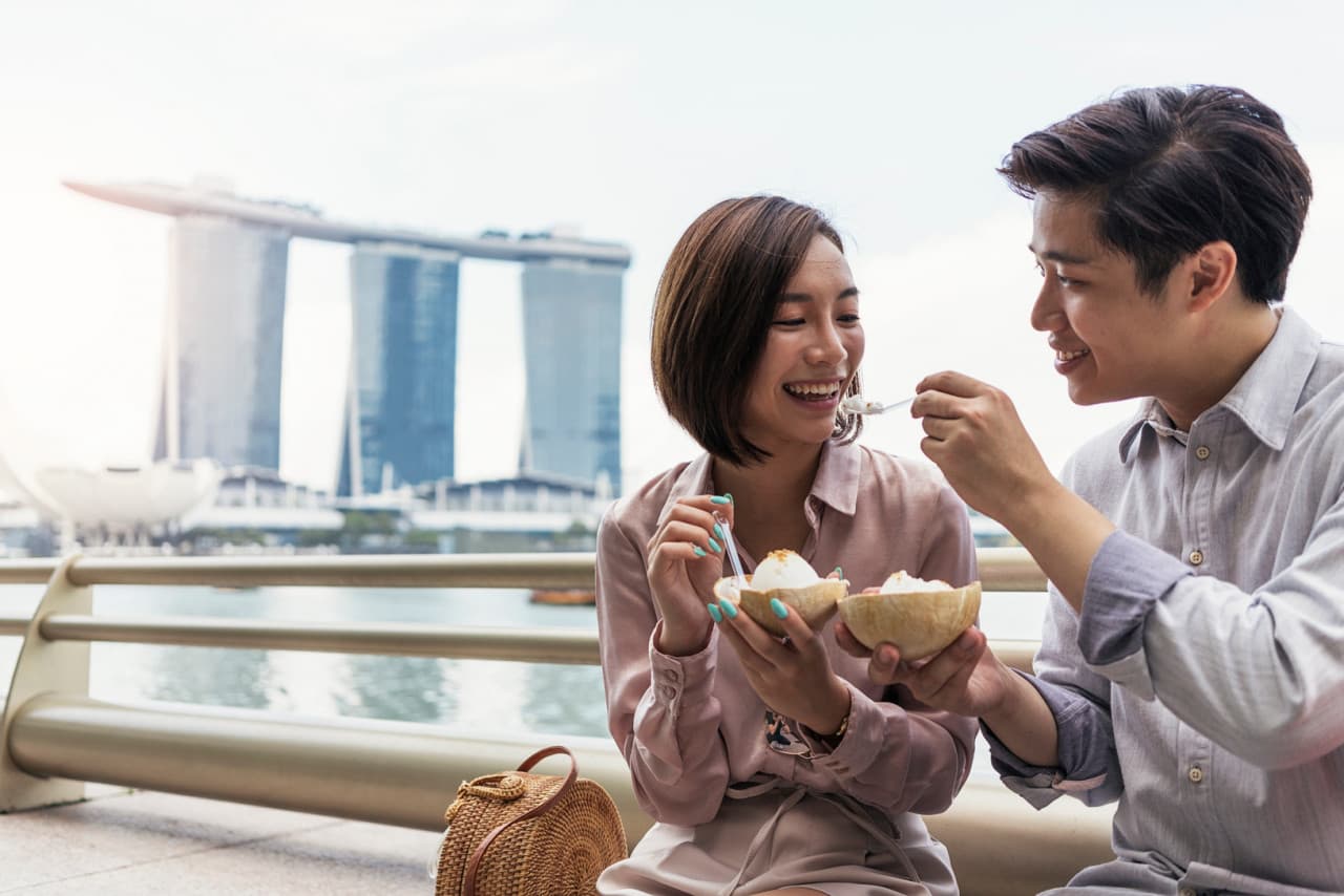 Professional Photo Shoot in Singapore - تصویر اصلی
