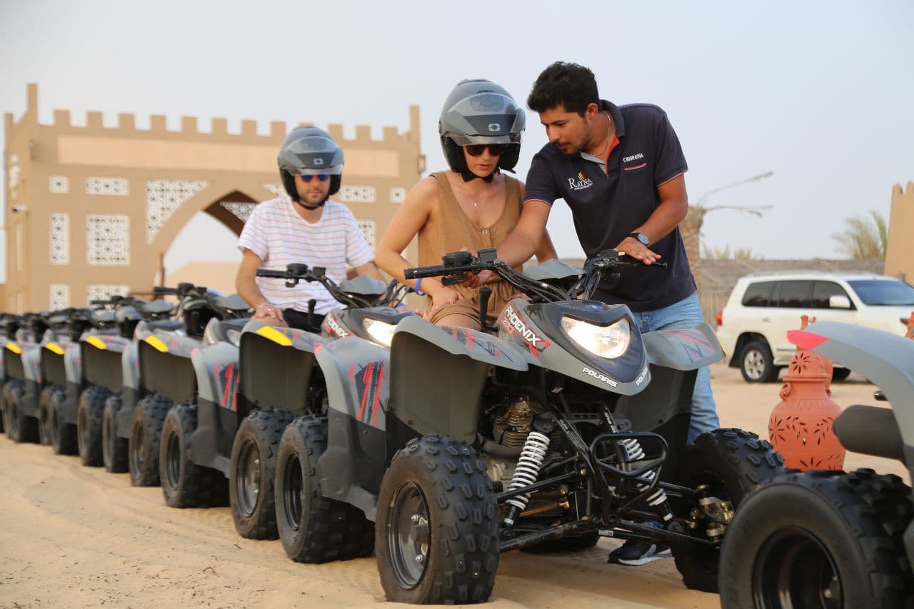 Evening Desert Safari Tour from Dubai with BBQ Dinner - تصویر 8