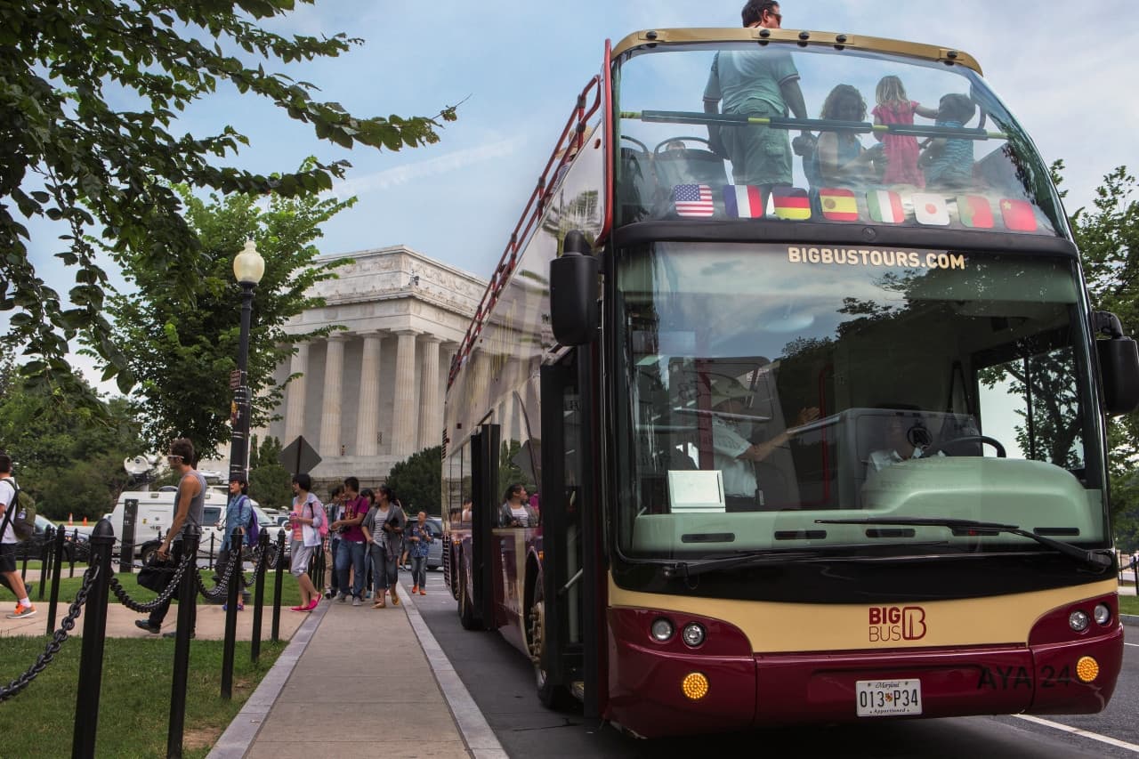 Big Bus Washington DC Hop-on Hop-off Bus Tour - تصویر 3