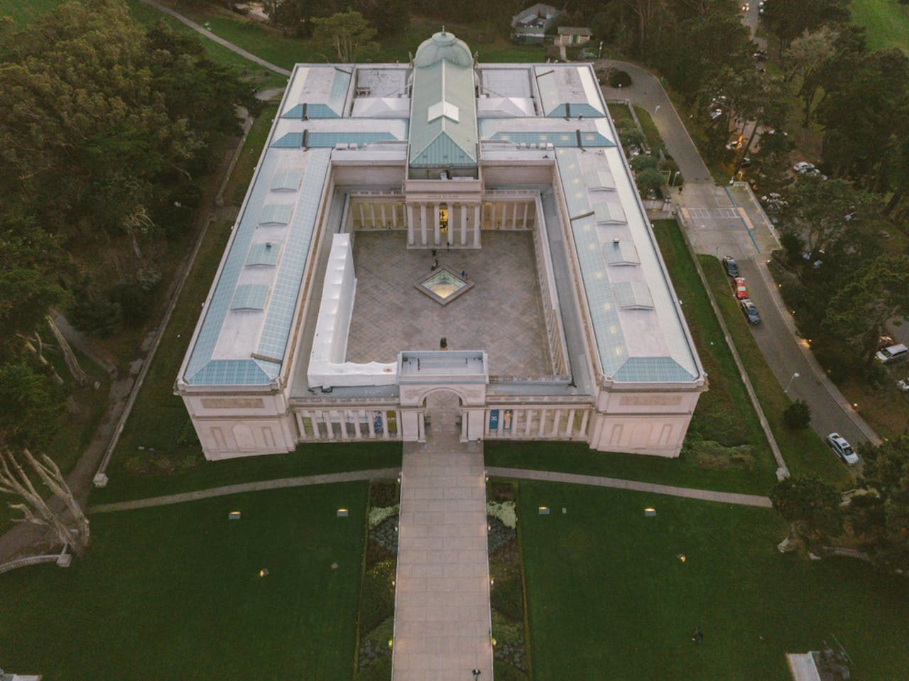 Legion of Honor Ticket - تصویر 7