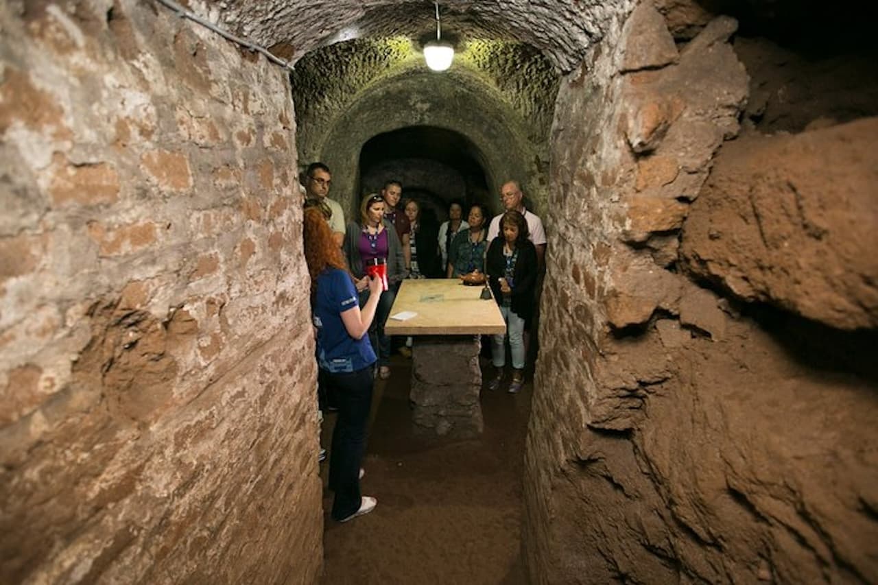 Rome Underground Tour: Capuchin Crypts, Christian Catacombs, Basilica of San Martino ai Monti - تصویر 4
