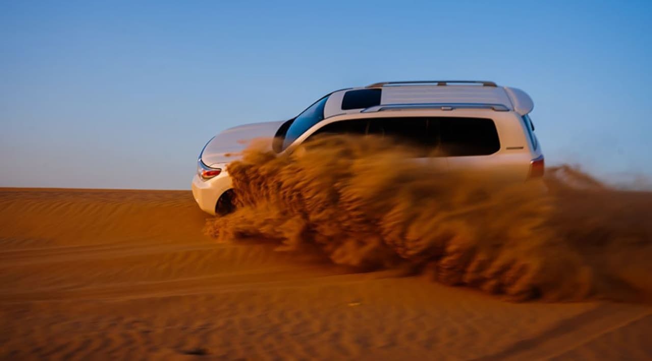 Evening Desert Safari Tour from Dubai with BBQ Dinner - تصویر 2