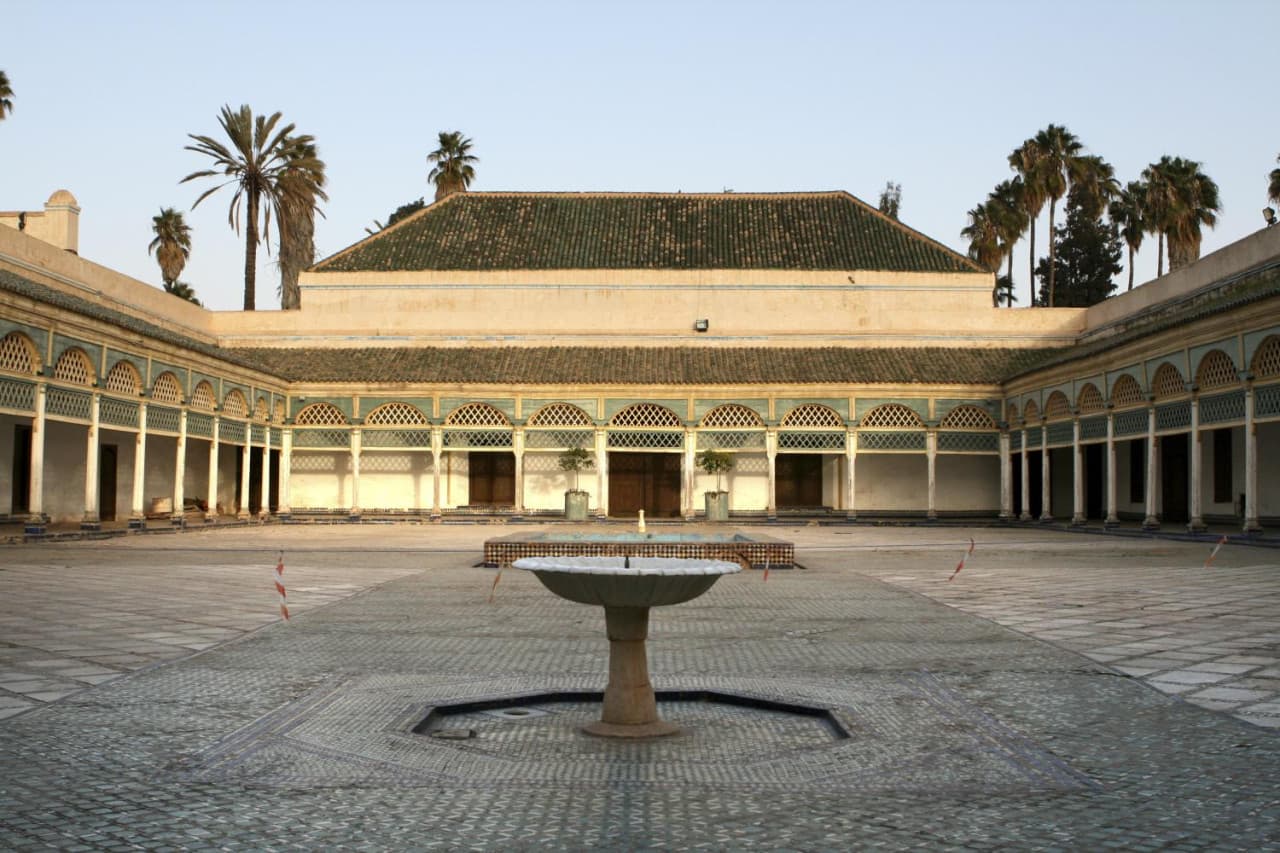 Marrakech Full-Day Tour from Casablanca: Koutoubia Mosque, Menara Gardens, Djemaa El Fna Square - تصویر 4