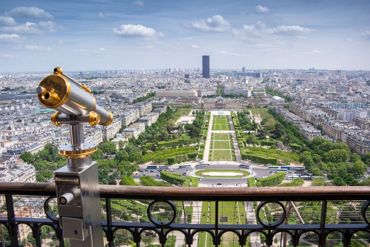Paris Open-Top Bus Tour and Eiffel Tower Reserved Access - تصویر 11