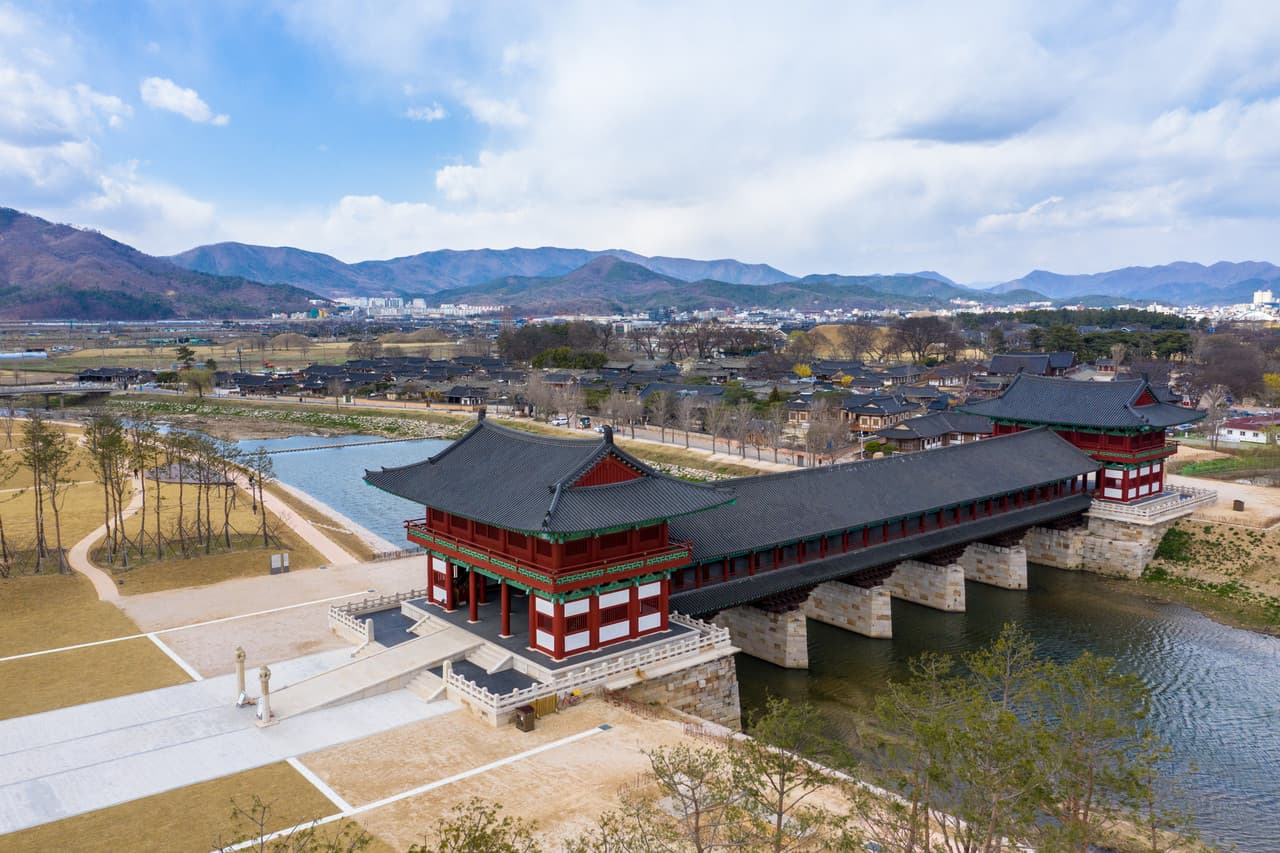 Gyeongju Silla Heritage Full-Day Tour with Seokguram Grotto from Busan - تصویر 18