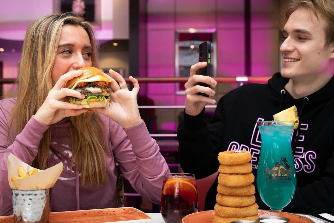 Hard Rock Cafe New York Times Square Dining Experience - تصویر 6