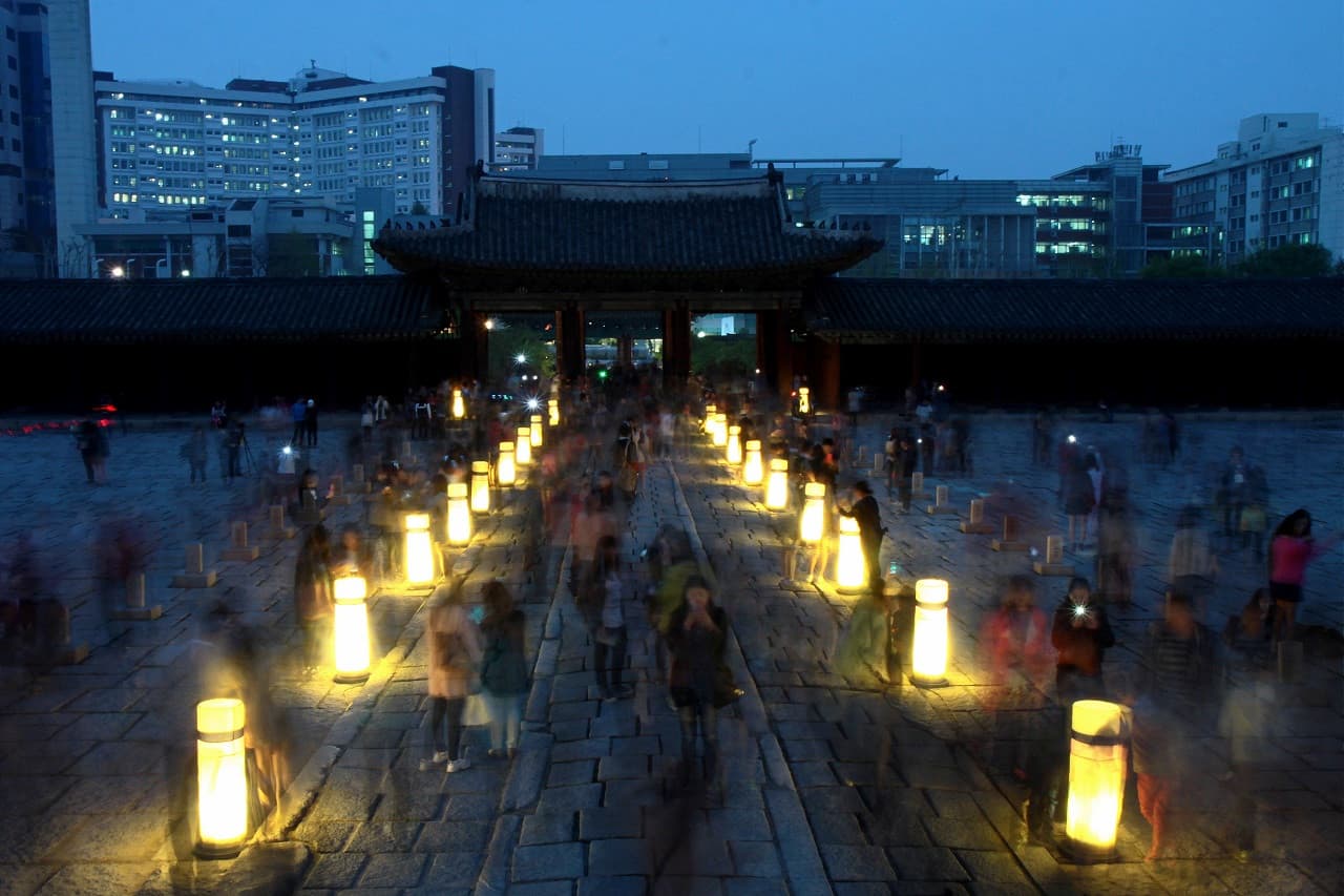 Dongdaemun Hop-on Hop-off Bus Tour by Yellow Balloon City Bus - تصویر 12