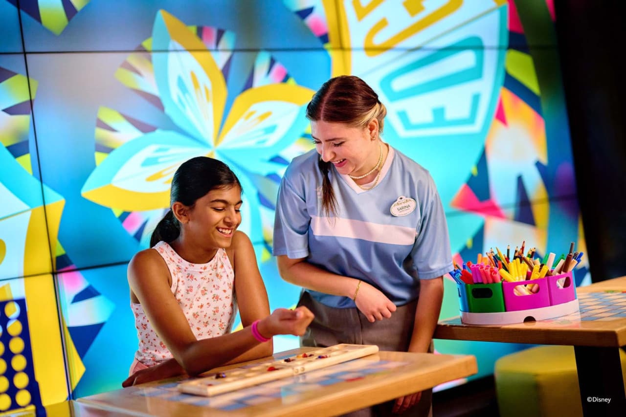 Disney Cruise Line: 3-Night Disney Adventure Cruise from Singapore - تصویر 61