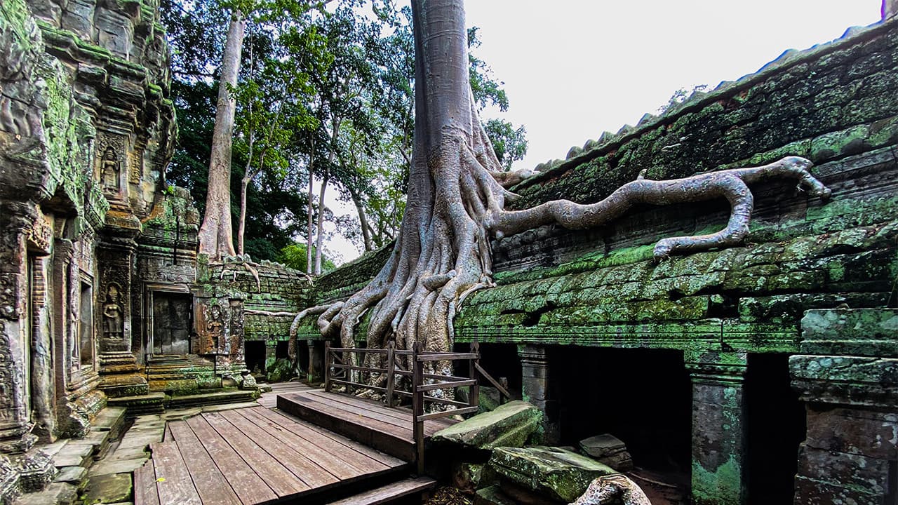 Kbal Spean Hiking Tour with Phnom Bakheng Sunset Experience - تصویر 3