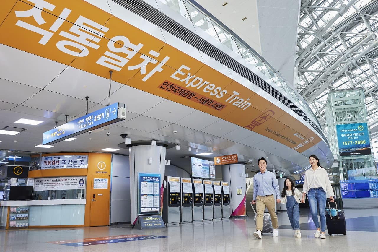 COMBO: AREX Incheon Airport Express Train + Korea SIM Card + Lotte World - تصویر 2