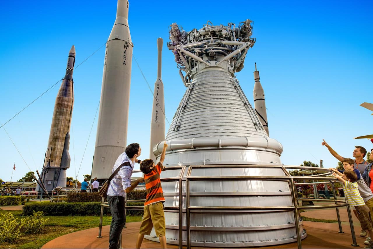 Kennedy Space Center Visitor Complex Admission Ticket - تصویر 9