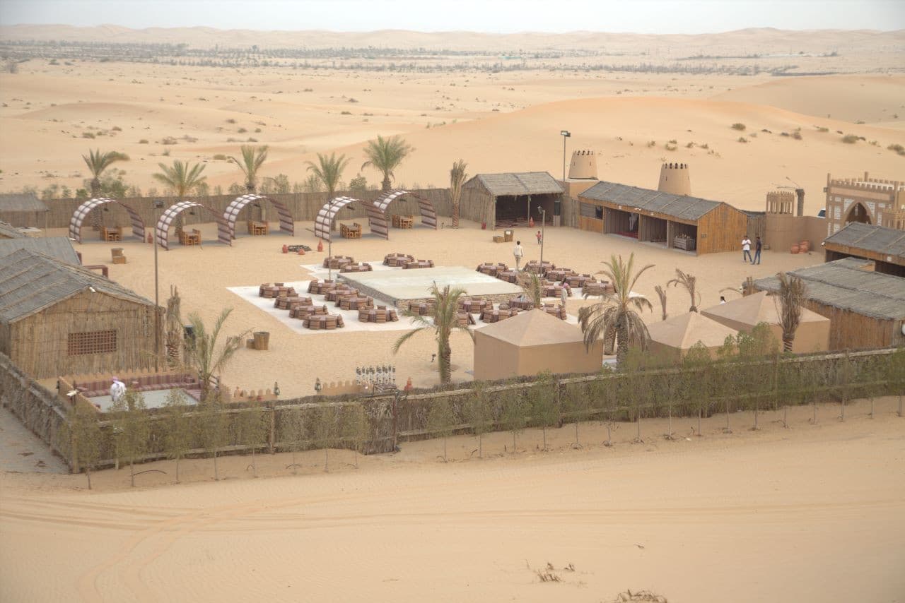 Premium Evening Desert Safari Tour from Dubai with BBQ Dinner - تصویر 17