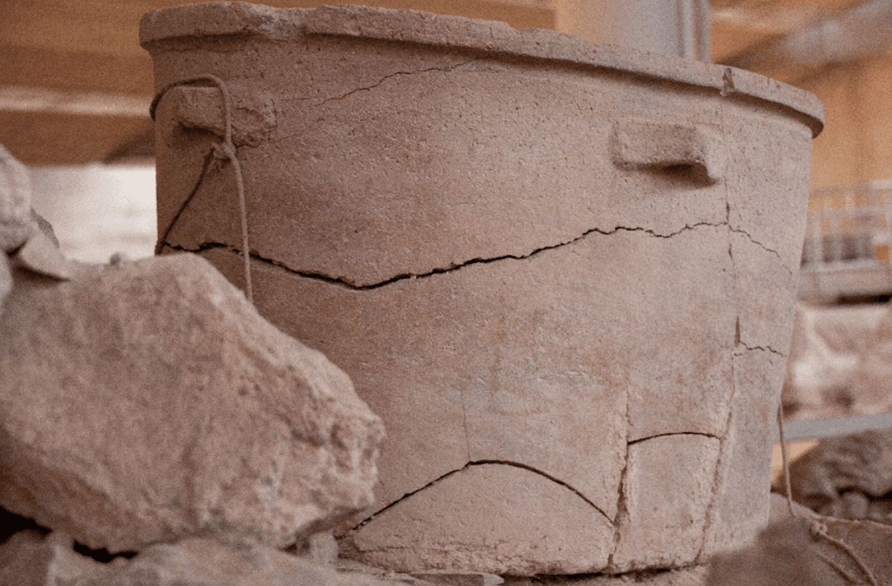 Akrotiri Archaeological Site - تصویر 8