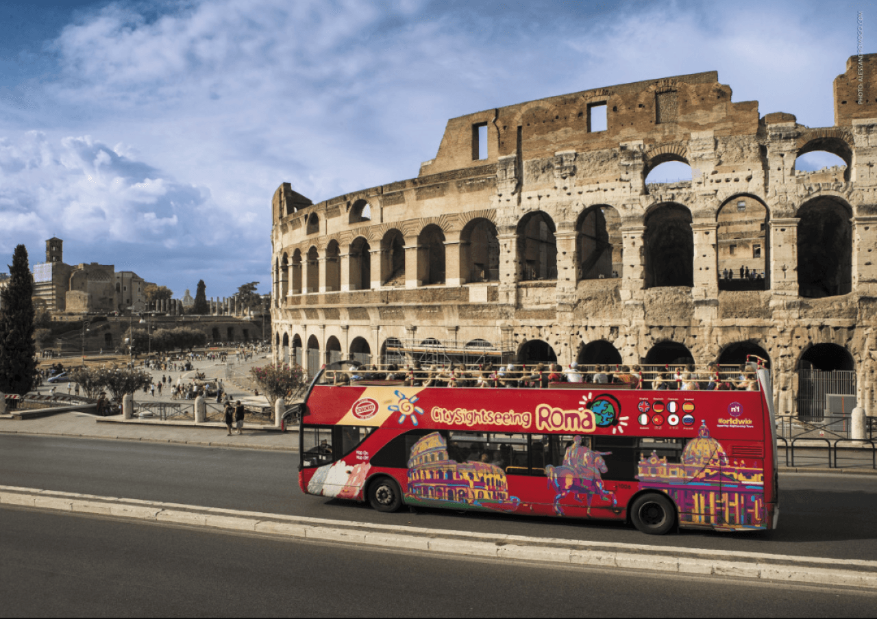 City Sightseeing Rome Hop-on Hop-off Bus Tour with Colosseum, Vatican Museums, and Sistine Chapel - تصویر اصلی