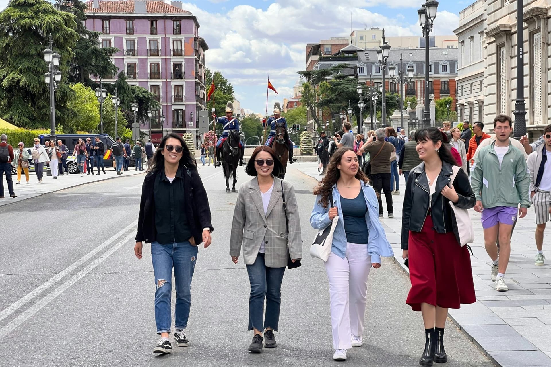 Madrid: 1.5-Hour Evening Walking Tour - تصویر 4