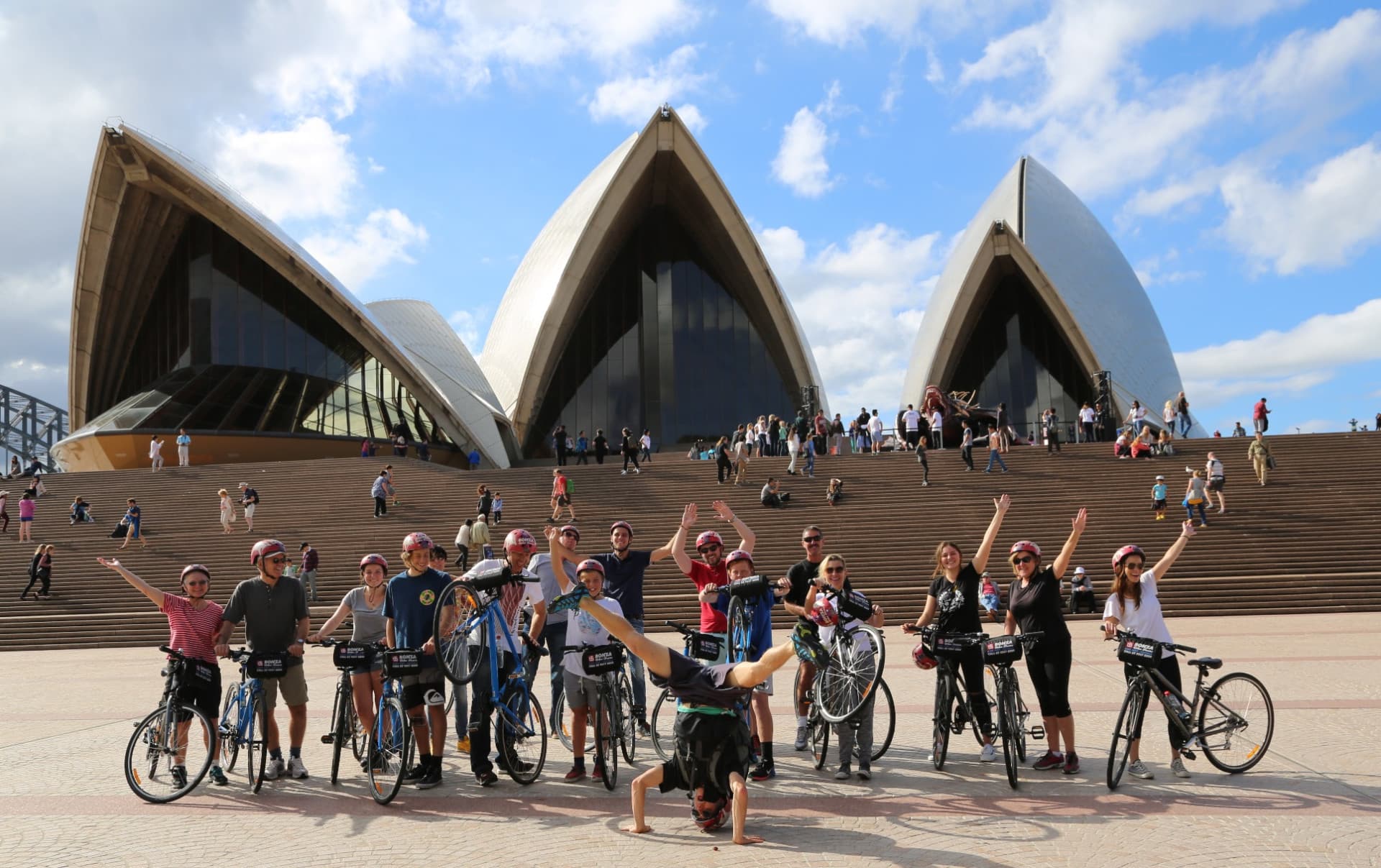 Sydney Harbour Bridge Cycling Tour with Lunch - تصویر 4