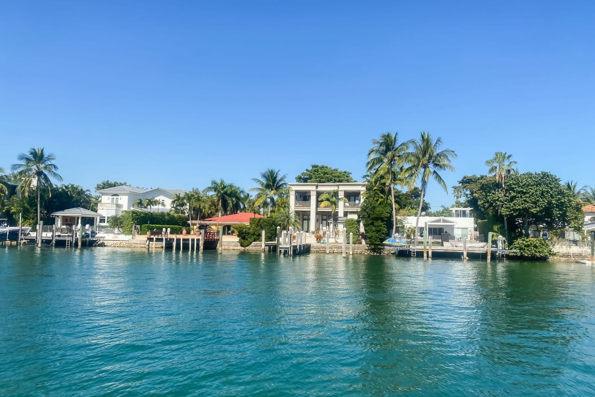 Miami Skyline Cruise of Millionaires’ Homes and Biscayne Bay - تصویر 13