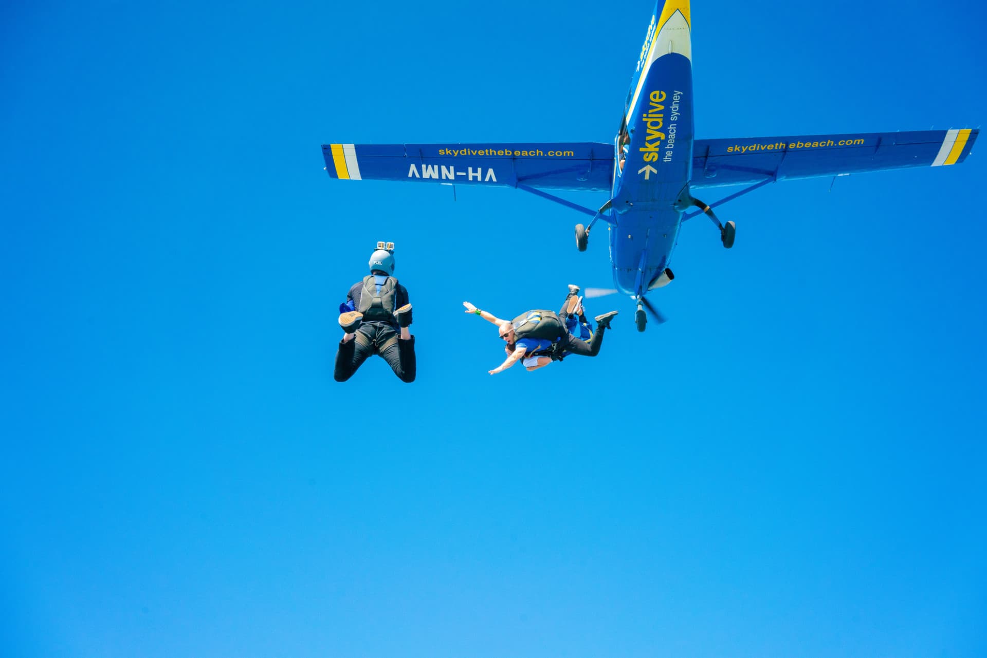Tandem Skydiving Experience Byron Bay - تصویر 4