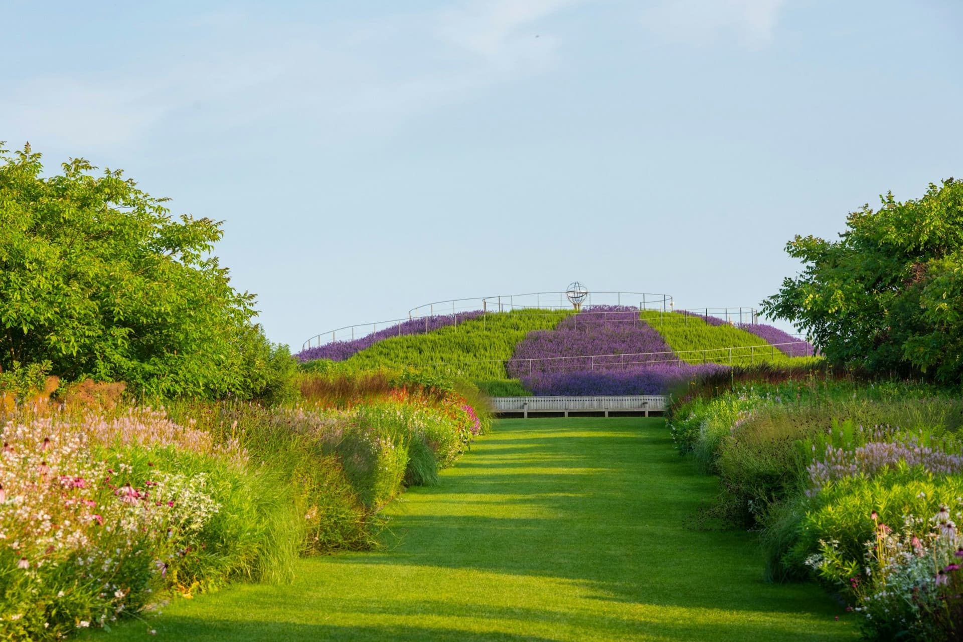 RHS Garden Wisley Ticket - تصویر 3