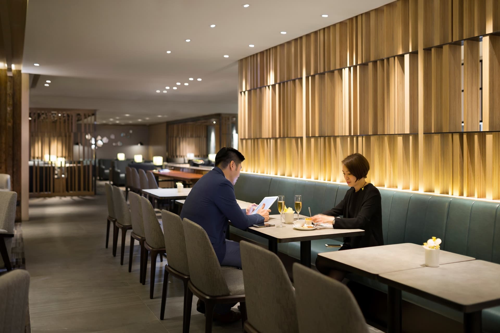 Plaza Premium Lounge The Blossom/The Jade - Taiwan Taoyuan International Airport Terminal 1 - تصویر 3