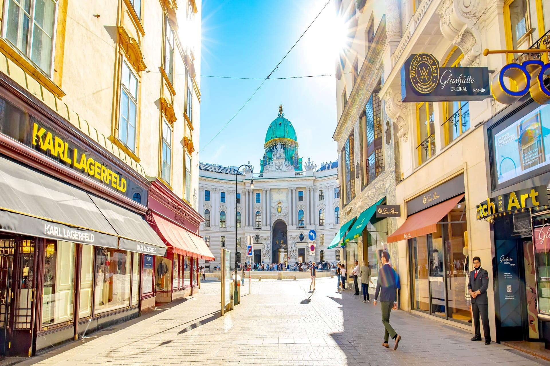 Vienna Old Town, Hofburg Palace Courtyard, and St. Stephen's Cathedral Walking Tour - تصویر 14