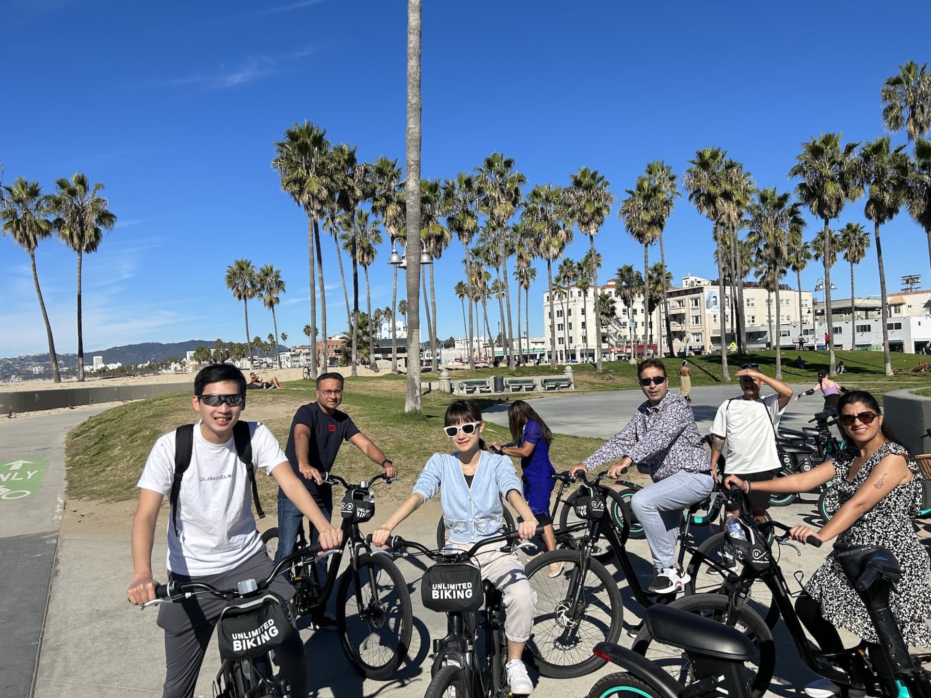 Los Angeles Guided Bike Tour of Santa Monica and Venice Beach - تصویر اصلی