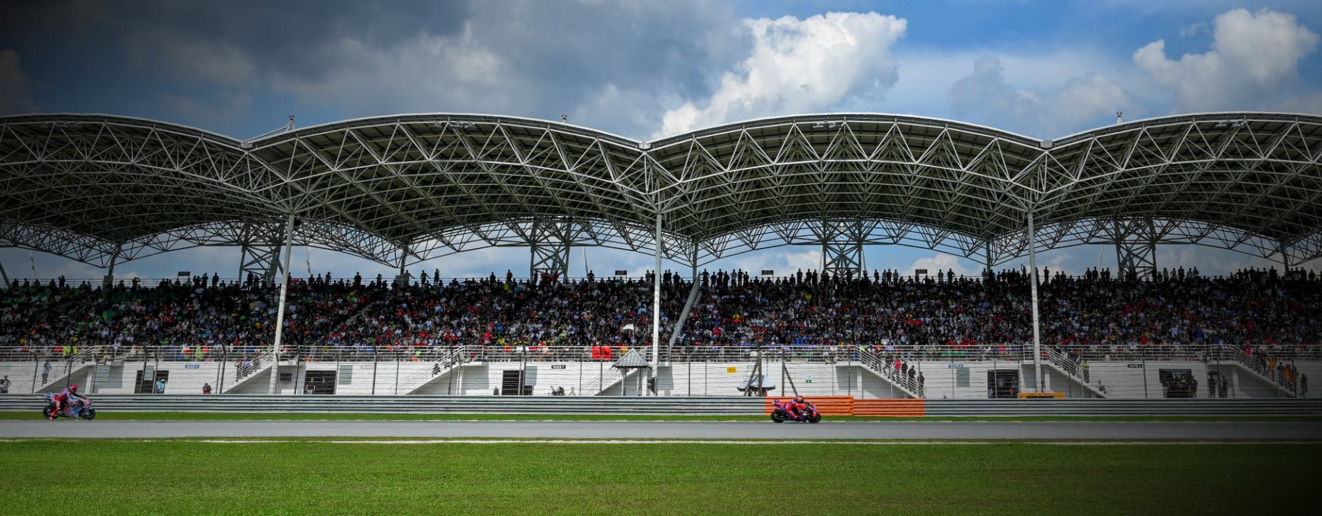 Formula 1 Gulf Air Bahrain Grand Prix in Malaysia 2026 - (02-04 October) - تصویر 4
