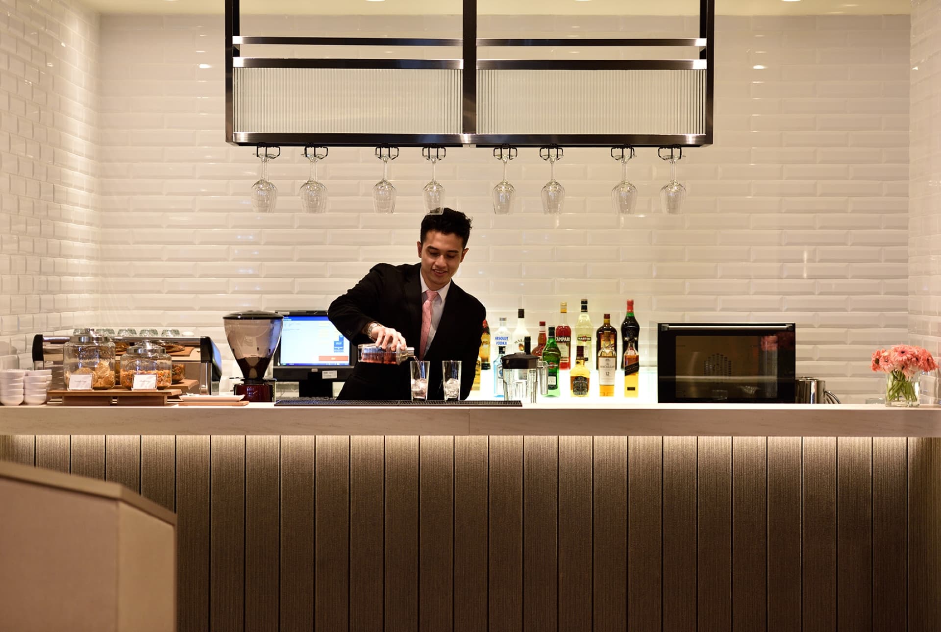 Plaza Premium Lounge - Singapore Changi Airport Terminal 1 - تصویر 8