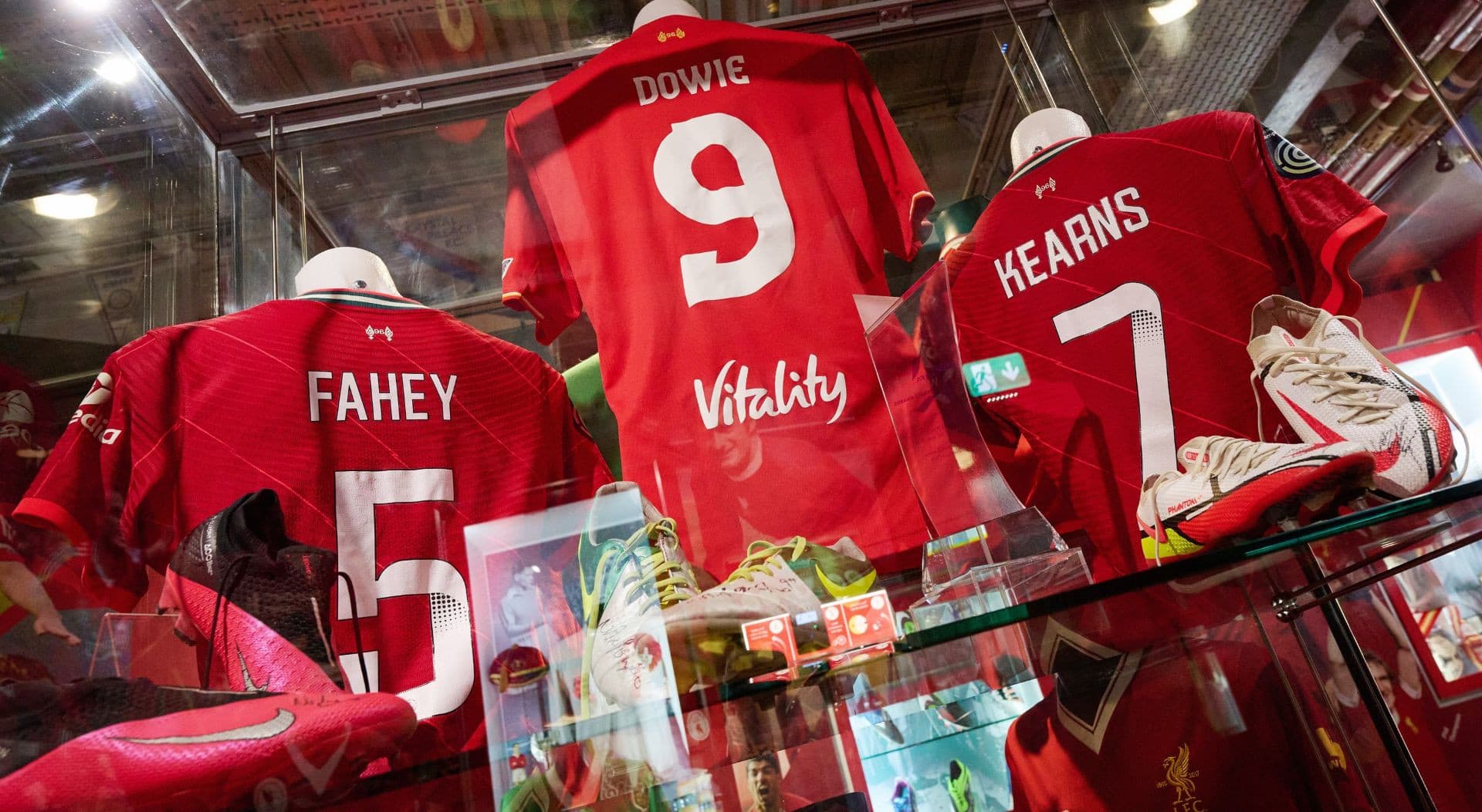 Liverpool Football Club Stadium Tour - تصویر 2