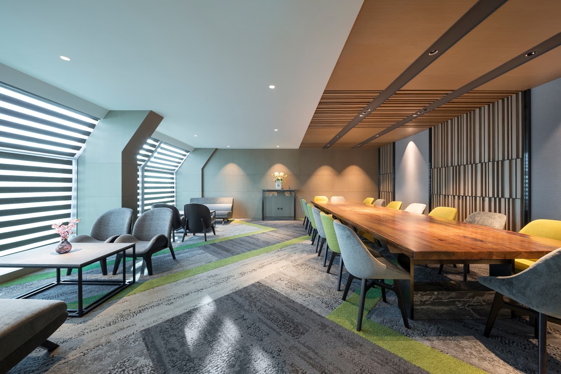 Plaza Premium Lounge The Terroir/The Crest - Taiwan Taoyuan International Airport Terminal 2 - تصویر 5