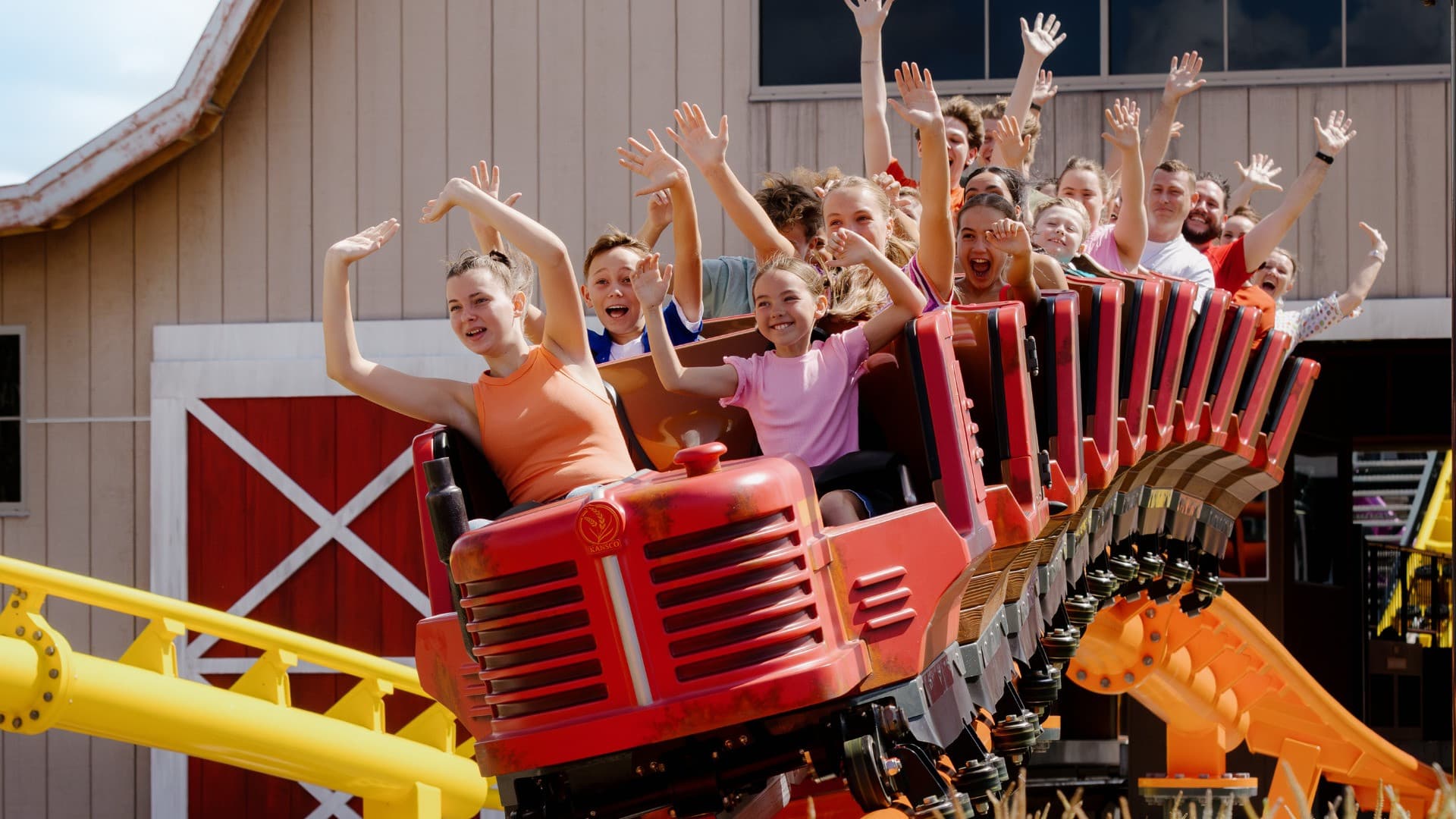 Gold Coast Warner Bros. Movie World, Sea World, Paradise Country and Wet'n'Wild Multiday Pass - تصویر 11