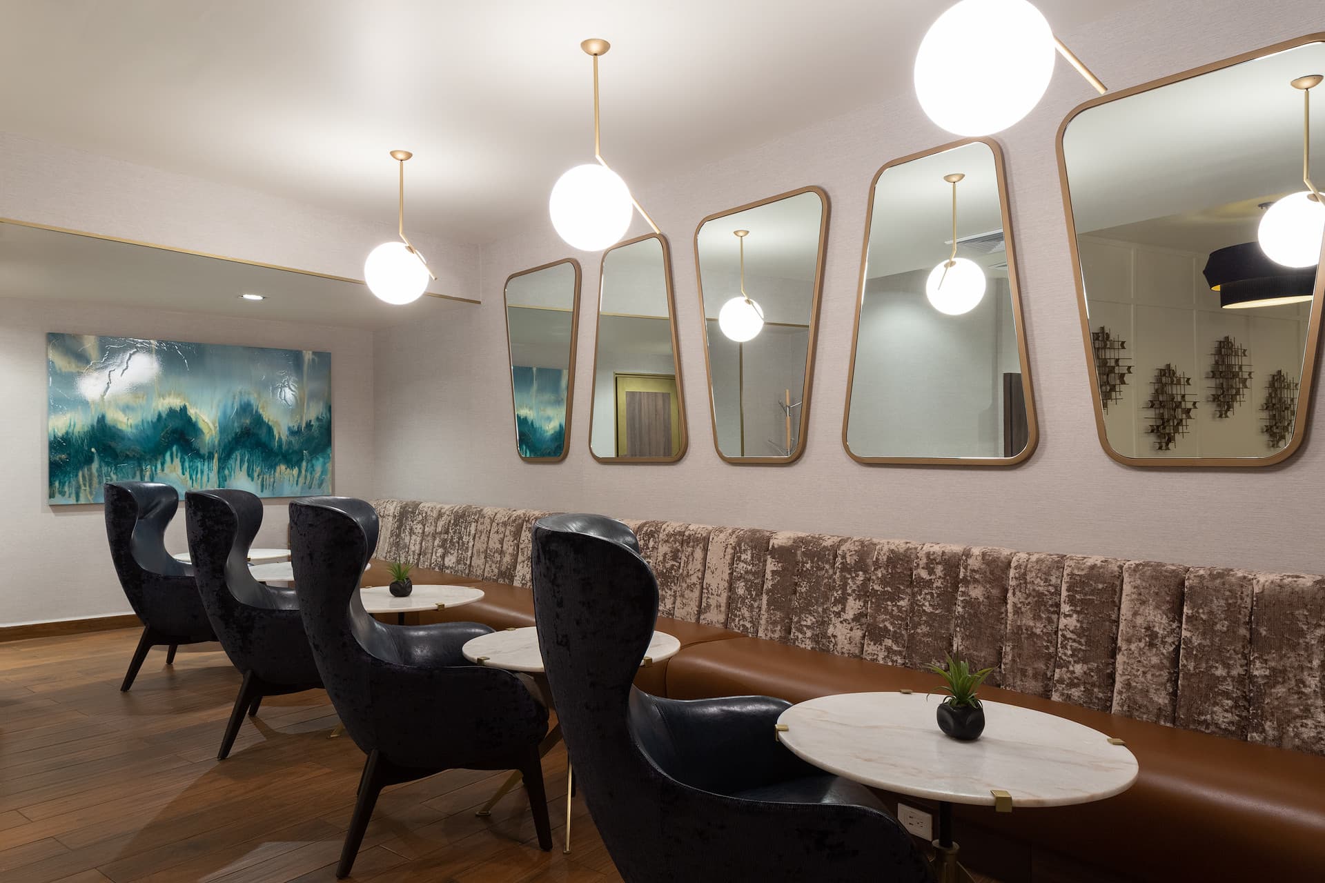 MERA Business Lounge - Cancun International Airport - تصویر 14