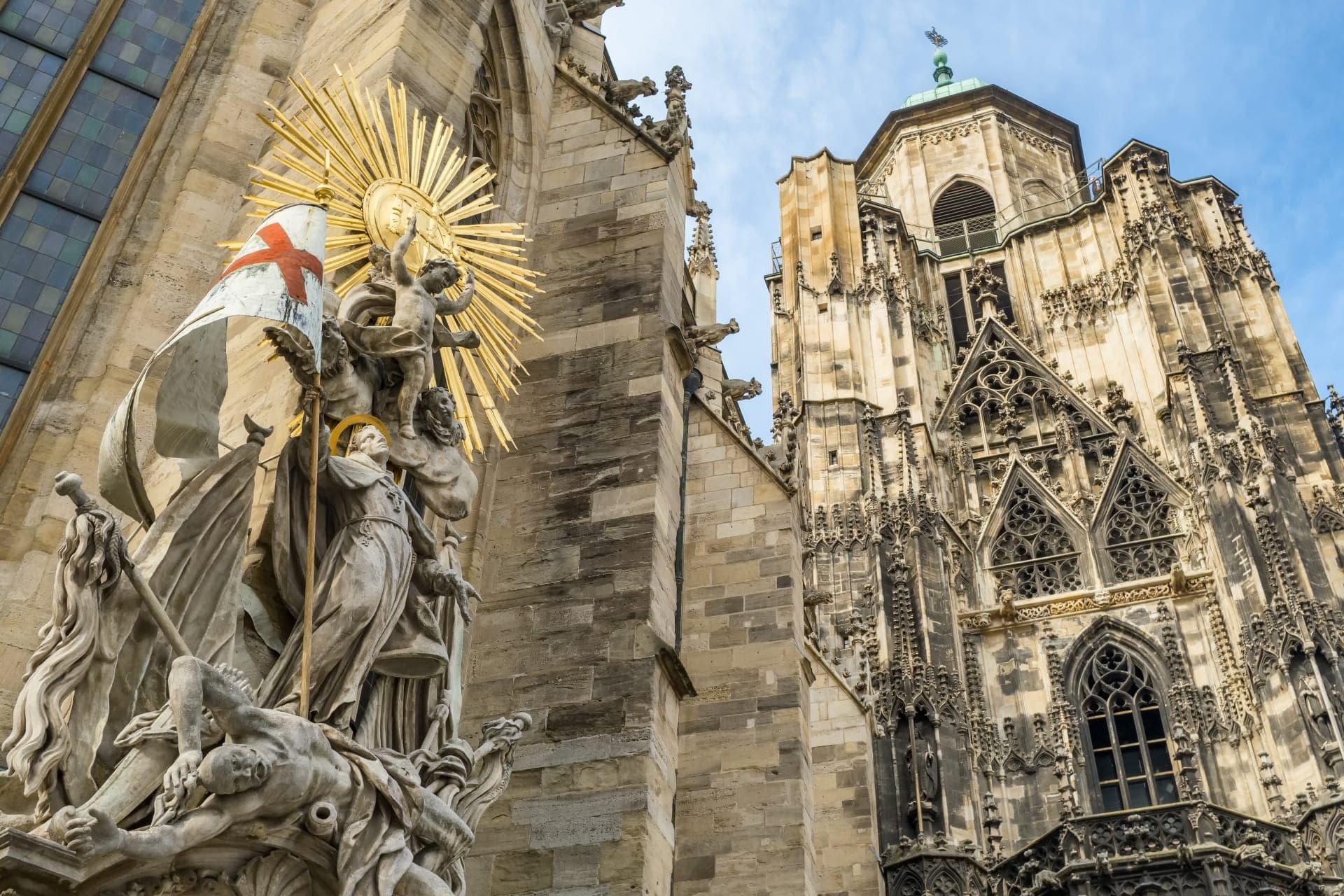 Vienna Old Town, Hofburg Palace Courtyard, and St. Stephen's Cathedral Walking Tour - تصویر 25