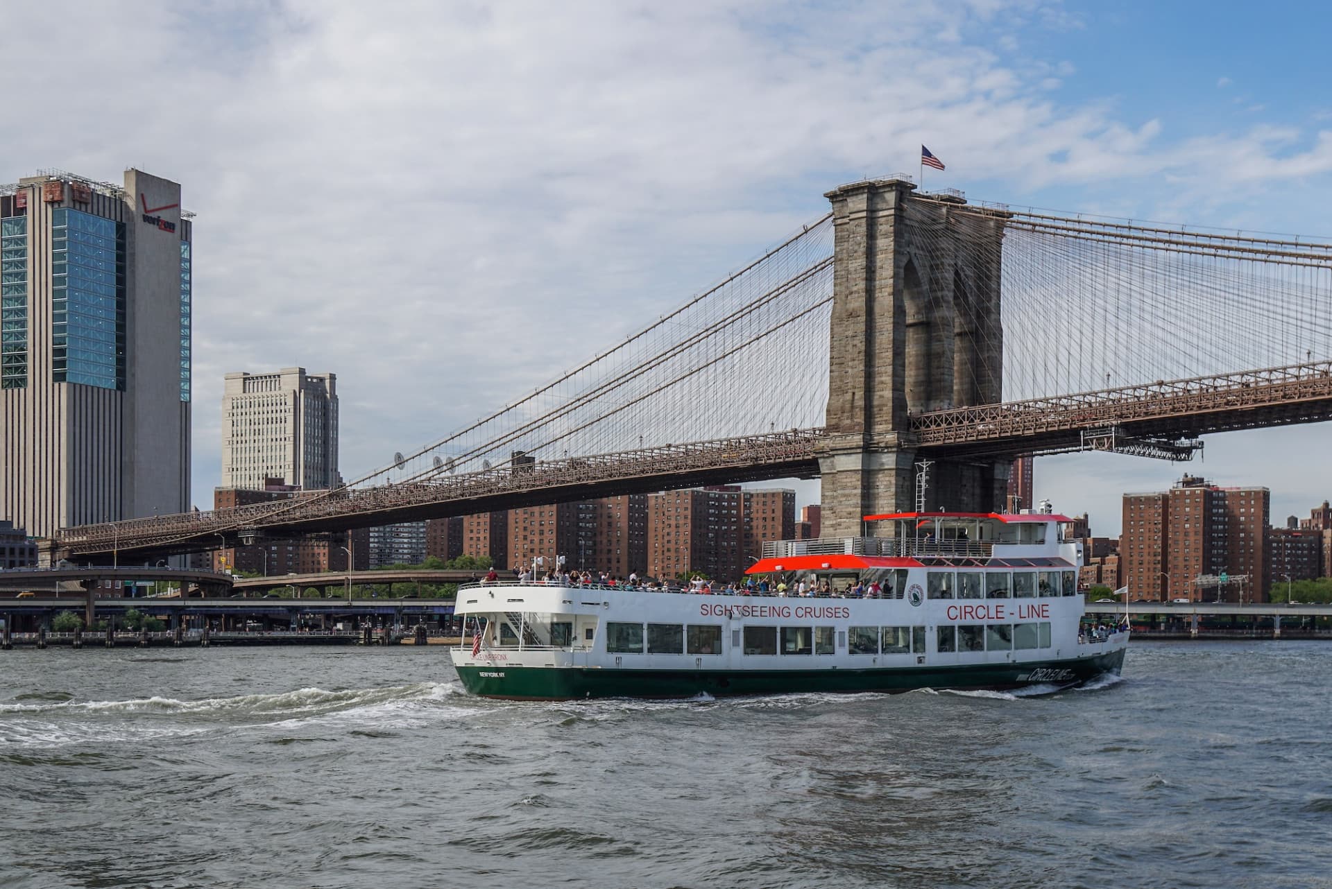 Official Circle Line Cruises, Midtown NYC: Reserved Straight-to-Board Ticket - تصویر 4